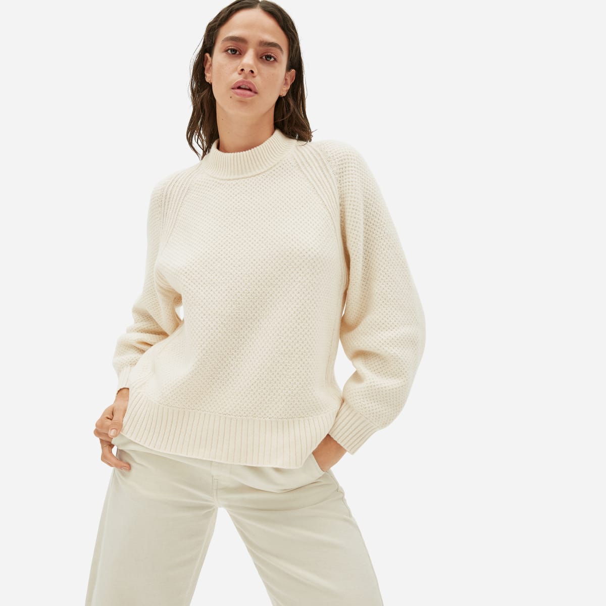 The Best Eco-Friendly Essentials for Fall Offered by Everlane