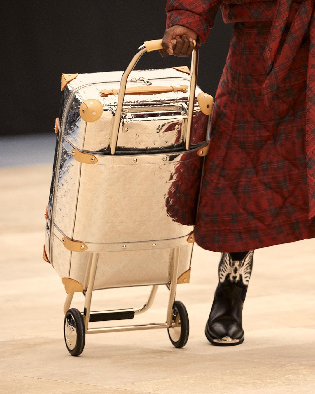 Louis Vuitton on X: #LVMenSS21 Amplified forms. A selection of