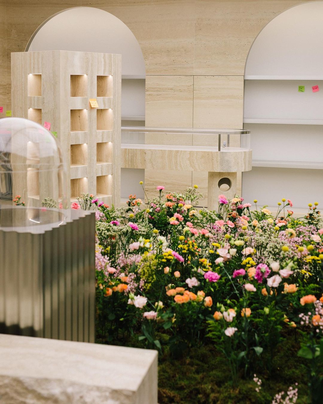 Off-White fills stores with flowers to remember Virgil Abloh