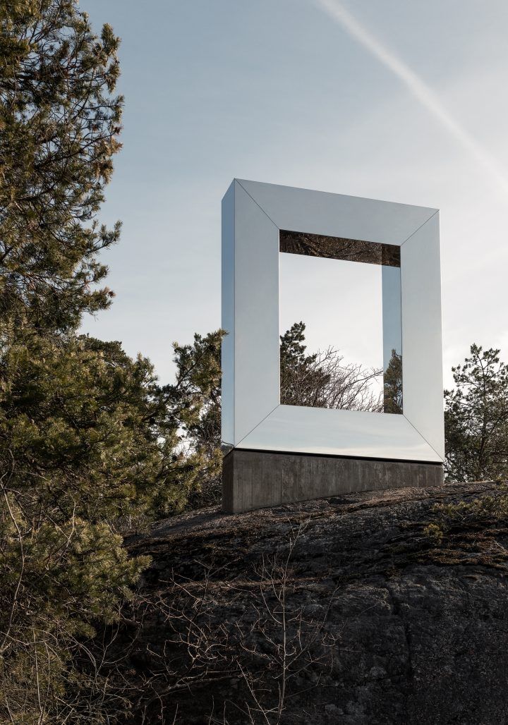 Waiting Windows by note design studio