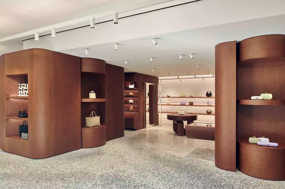 BOTTEGA VENETA REOPENS PARIS FLAGSHIP STORE - Numéro Netherlands